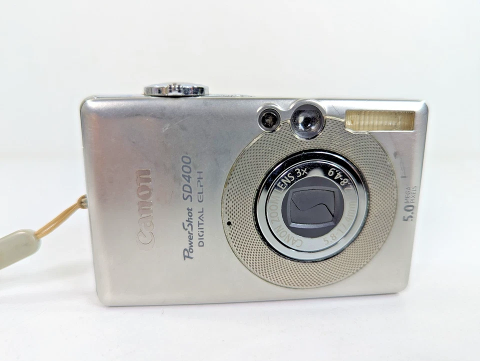 Canon PowerShot Digital ELPH SD400 / Digital IXUS 50 5.0MP Digital Camera Silver - Image 2 of 4