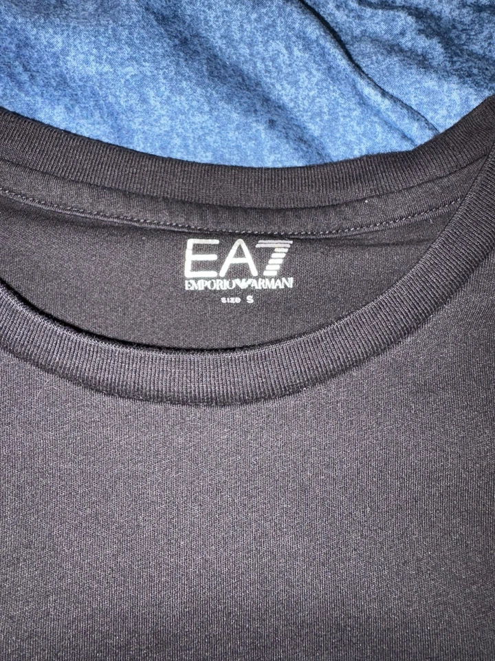 Emporio Armani EA7 Men's Short Sleeve Black T Shirt Logo Size S Slim Fit Cotton - Image 3 of 4