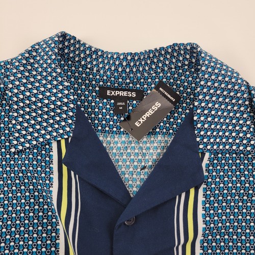 Express Mens Camp Shirt Sz M Blue Geometric Print Button Front Short Sleeve NWT - Picture 4 of 9