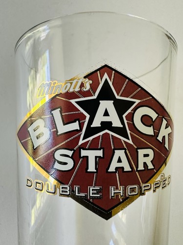 Set due bicchieri da pinta birra Minott's Black Star doppio luppolo Premium Lager - Foto 6 di 7