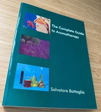 The Complete Guide to Aromatherapy Battaglia 1997 Essential Carrier Oils Quality