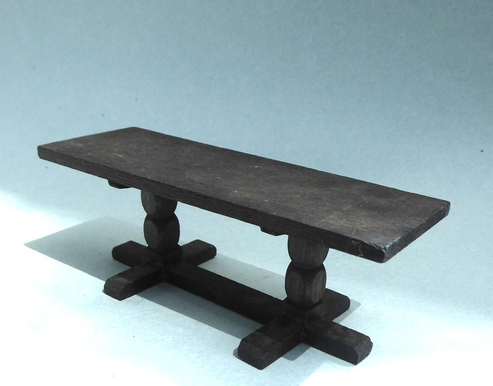 Vintage dolls house Elgin type smaller scale dining table with 5 chairs