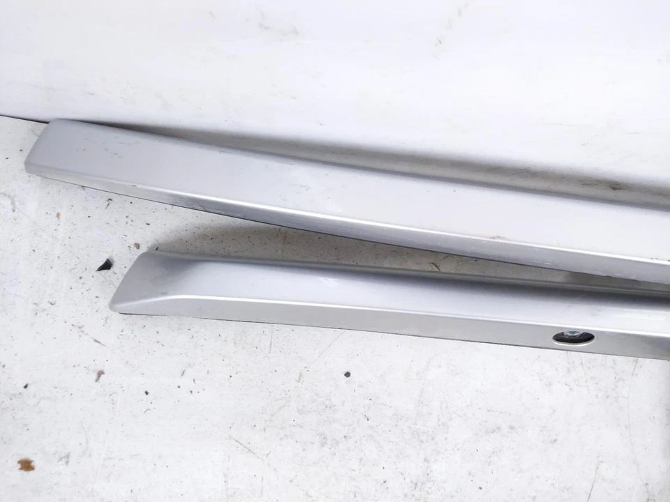 2015-2016 Honda Cr-V Driver & Passenger Roof Rails & Crossbar *Scratches/Scuffs* - Image 2 of 4