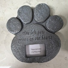 Paw Print Dog Memorial Plaque Marker with Engraved Photo Holder