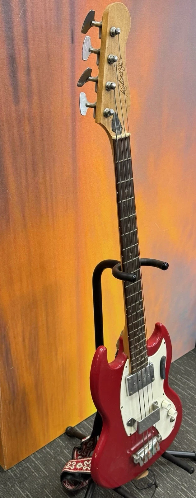 Picture 2 of 18