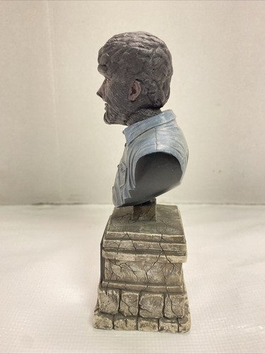 SIDESHOW UNIVERSAL THE LEGACY COLLECTION BUST STATUE DRACULA WOLFMAN FRAKENSTEIN - Picture 15 of 20