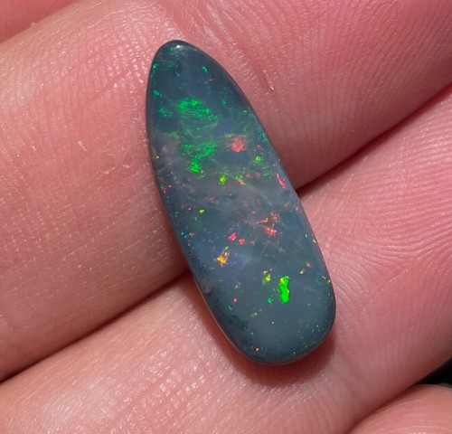6.2 Carat Solid Edel-Black Opal Gem Rot-Grün-Gold Video Flashfire-Opals - Picture 7 of 7