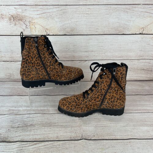 Donald Pliner Ease Womens Sz 7.5 Lace Up Zip Boots Natural Leopard - Picture 2 of 9