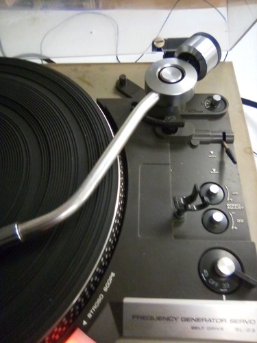 Giradischi vintage Technics by Panasonic SL-23 solo per parti o riparazioni, 4 album - Foto 6 di 17