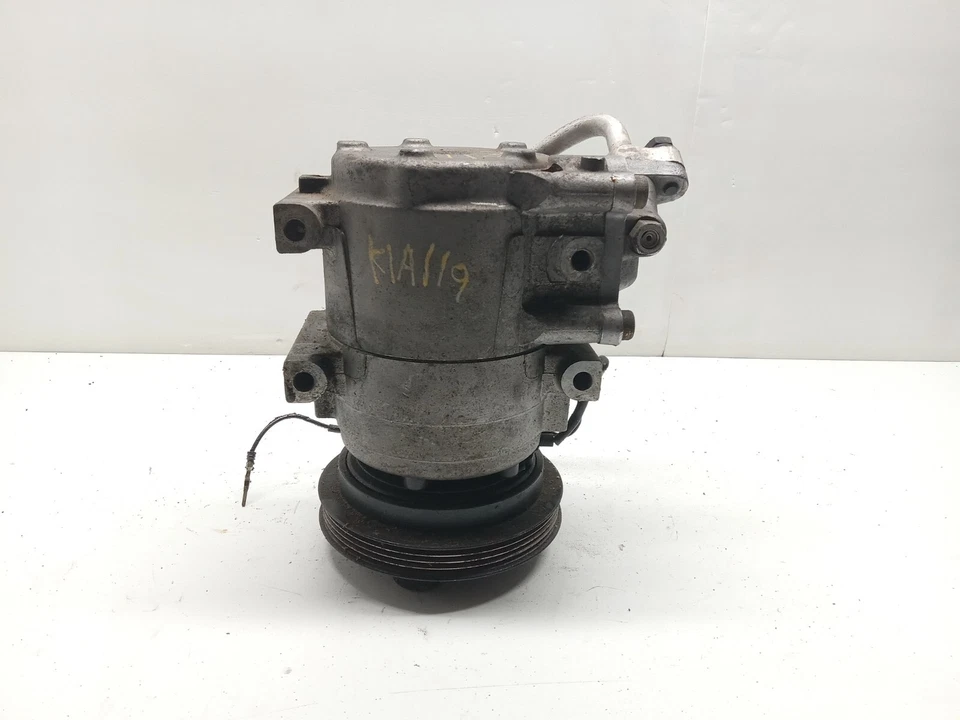 2000 KIA SEPHIA A/C AIR COMPRESSOR, OEM 682-58838 - Image 2 of 4