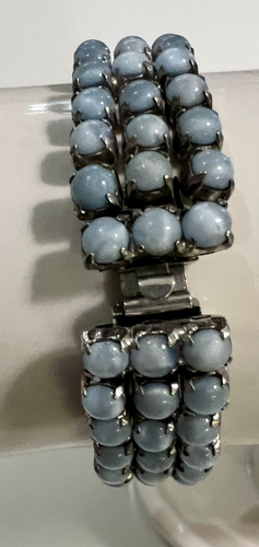 Bracciale Vintage 7" Vetro Latte Blu 3 Fili Prong Set Tono Argento Chiusura a Spinta - Foto 2 di 8