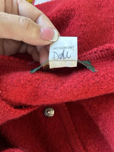 Orvis Strickjacke Pullover mit Knopfleiste Langarm 100 % Wolle rot Größe 10 - Bild 7 von 7
