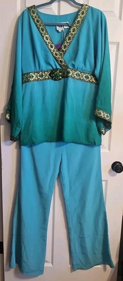 DG2 Diane Gilman Size S Blue Green Teal Embellished Long Sleeve V-Neck Tunic Top - Image 2 of 4