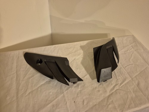 1999-06 Chevy GMC Silverado Sierra Wiper Cowl End Cap Trim Set OEM Tahoe OEM - Picture 3 of 7