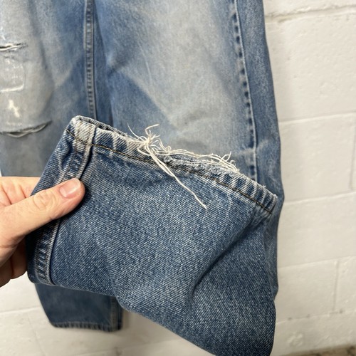 Vintage 90s Levi's 550 Relaxed Tapered Distressed 35x31 - Picture 9 of 14