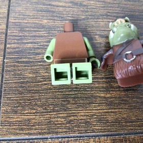 LEGO Gammorean Guard Minifigure 98120 Star Wars Jabba 75005 9516 sw0405 RARE