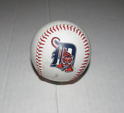 Vintage 1998 Detroit Tigers Sports Products Corp Leather Baseball MLB Michigan - Picture 1 of 3