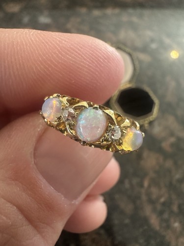 18ct Gold Opal & Diamond Ring Superb Victorian Chester 1897 Hallmarked - Picture 10 of 19