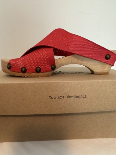 Jax & Bard Platform Sandle Size 36 U.S. 5 1/2- 6 Strawberry Red