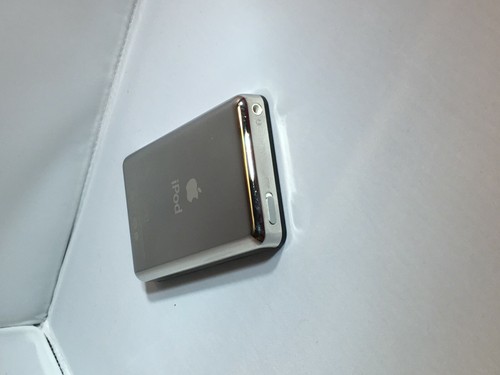 Flash 512GB Personalizzato Ricondizionato Apple iPod Video 5.5 Gen Ottime Condizioni Multicolore - Foto 25 di 30