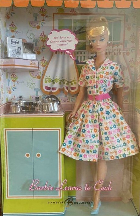 クリアファイル Barbie Doll LEARNS TO COOK Barbie Learns To Cook Gold Label Repro Collector Doll Mattel