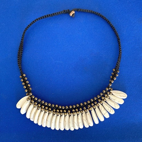 Vintage Ethnic 60's Tribal Village Craft Bone Beaded Choker Java Indonesia - Picture 2 of 3