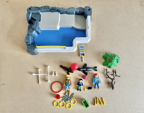 Playmobil 3135 Seal Exhibit Training Pool & 4660 Child with Seals. Incomplete. - Picture 11 of 12