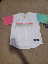 sNWT Fernando Tatis Jr. #23 Padres City Connect Jersey Youth Large Stitched