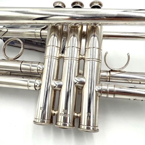 Super Rare Henri Selmer Paris B700 Trumpet - Picture 9 of 12