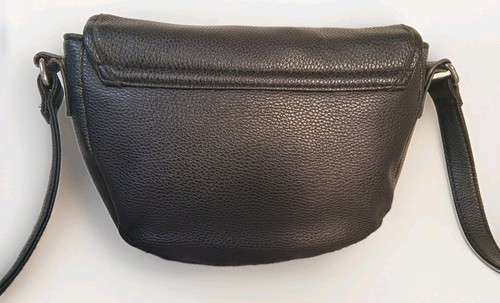 Kenneth Cole Reaction Crossbody Double Zipper Leather Handbag Purse Black Long S - Picture 3 of 5