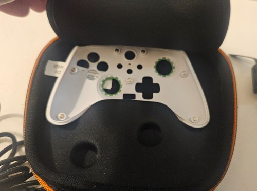 Controlador con cable PowerA 1516954-01 FUSION Pro 2 para Xbox Series X|S con cable USB - Imagen 6 de 10