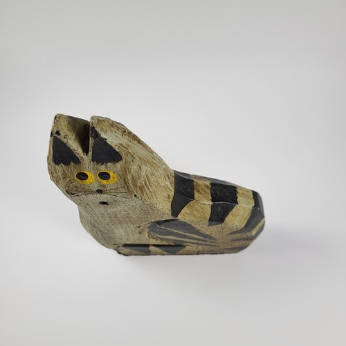 Folk Art Solid Wood Carved Cat - Picture 11 of 17