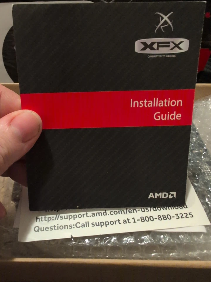 XFX AMD Radeon RX 560 4GB Graphics Video Card  - Image 3 of 4