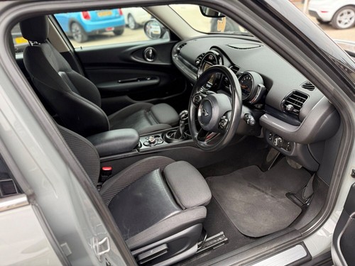 2017 MINI Clubman COOPER Estate Petrol Automatic - Picture 12 of 24
