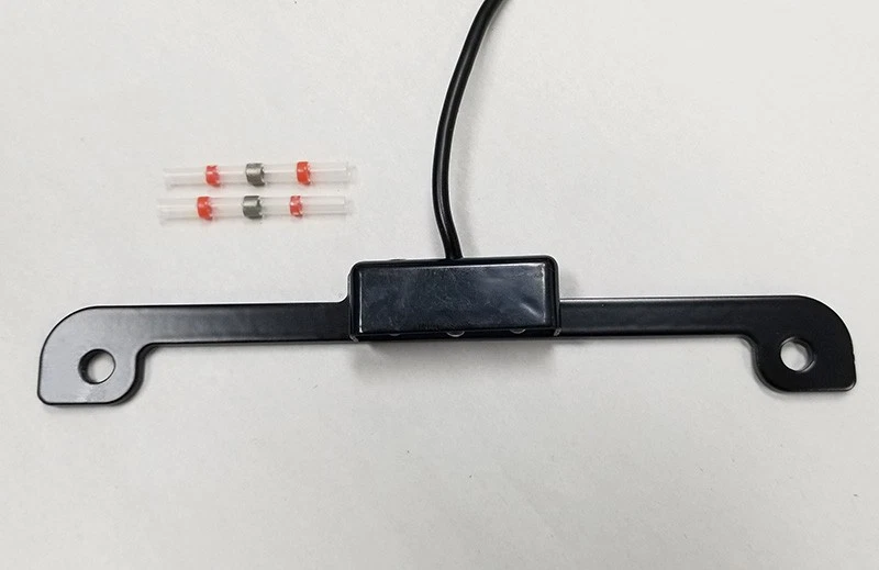 Kit de luces de matrícula universal tumbas FE-U-LPL Foto 3 de 3