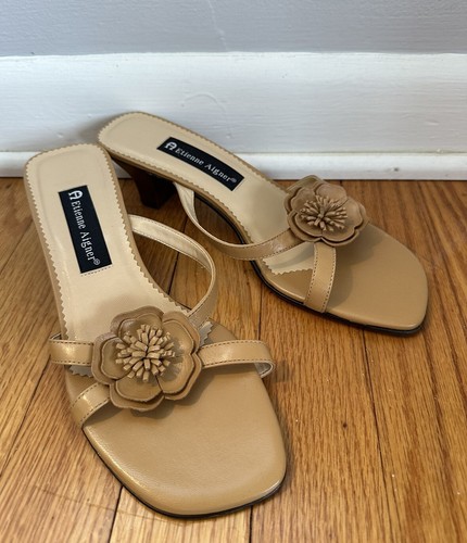 Sandali donna Etienne Aigner fiori floreali taglia 7,5 M cammello - Foto 2 di 24