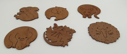 Juego de posavasos Mugmates 6 animales de madera de teca hechos en Australia oso koala - Imagen 7 de 8