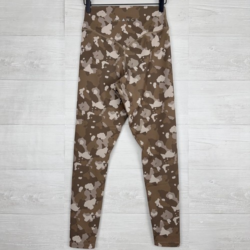 Balance Athletica Vitality Ascend Pant Women M High Rise Camo Leggings Gym - Picture 6 of 14