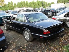 03 JAGUAR XJ8 Chassis Brain Box