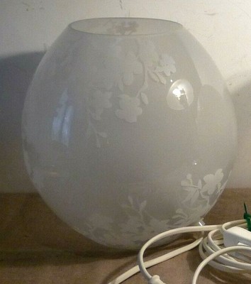 Grande Lampe De Table Chevet Boule Ikea Model Knubbig En Verre
