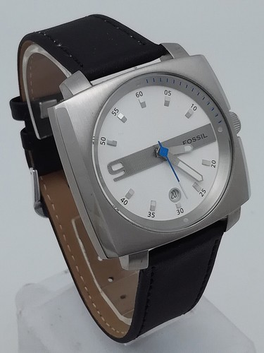 Fossil Herrenuhr,JR-9692 BAW,Datumsanzeige,Leuchtzeiger,Lederband,die Uhr läuft, - Bild 4 von 8