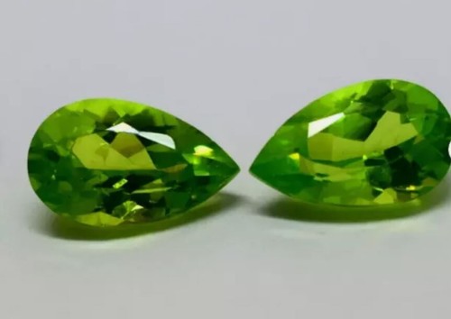 Pear Cut Natural 18 -20 Ct Dark Neon Green Peridot Pair Certified Loose Gemstone - Picture 7 of 8