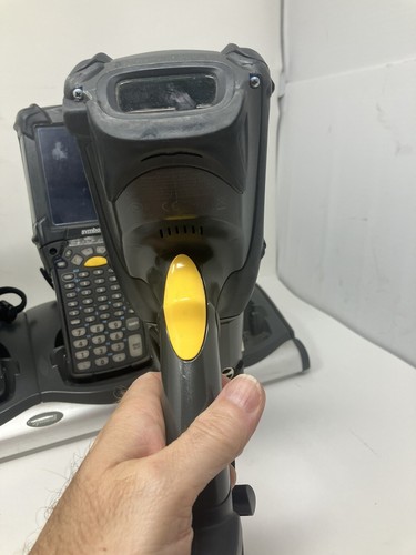 Lot 4 Symbol Motorola MC92N0-GJ0SXERA5WR Wireless Barcode Scanner c/w Cradle - Picture 5 of 6