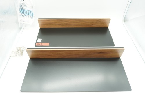 Shelfology Tromso Stahl Schweberegal KTR03FMWCCSB3 mattschwarz Nussbaum - Bild 1 von 4