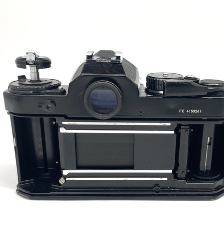 Nikon FE 35 MM Vintage Film Camera Black Body And Zoom Lens - Tested/Works - Picture 12 of 23