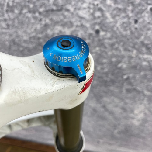 White Bros Loop TLR Fork Taper 29 Suspension Disc 700c 100 X 15 Thru Axle 29er - Picture 16 of 20