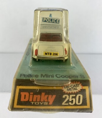 ディンキー（Dinky Toys）No.250 ポリス・ミニ・クーパー DINKY Toys 250 Police Mini Cooper S Automatic Minor 1974