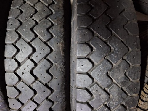 Quattro 700 R 16 C CONTINENTAL 117/116 L DOT 2016 - Foto 3 di 7