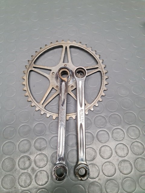 Crankset Beretta villasanta Berwil Vintage Bike 42t Magistroni Rarety Campagnolo Crankset Beretta villasanta Berwil Vintage Bike 42t Magistroni Rarety Campagnolo