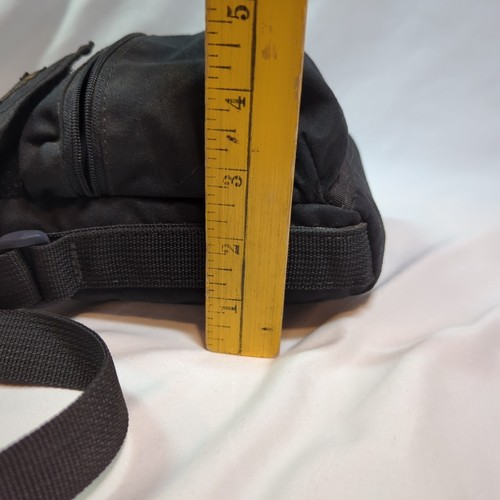 Custodia per fotocamera Eddie Bauer nera tracolla cintura passante tasca imbottita - Foto 7 di 9